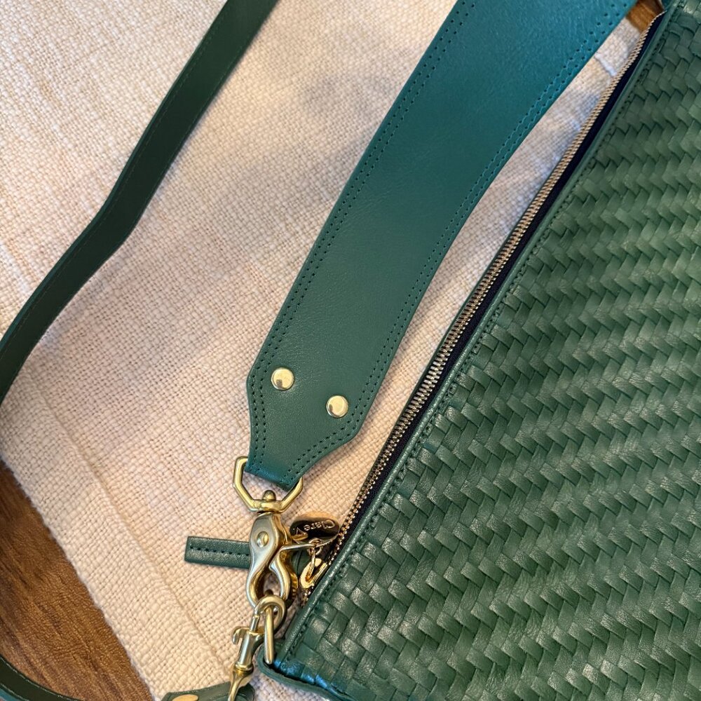 Clare V Moyen Messenger Bag in Evergreen Green Woven Zig Zag - Picture 7 of 16
